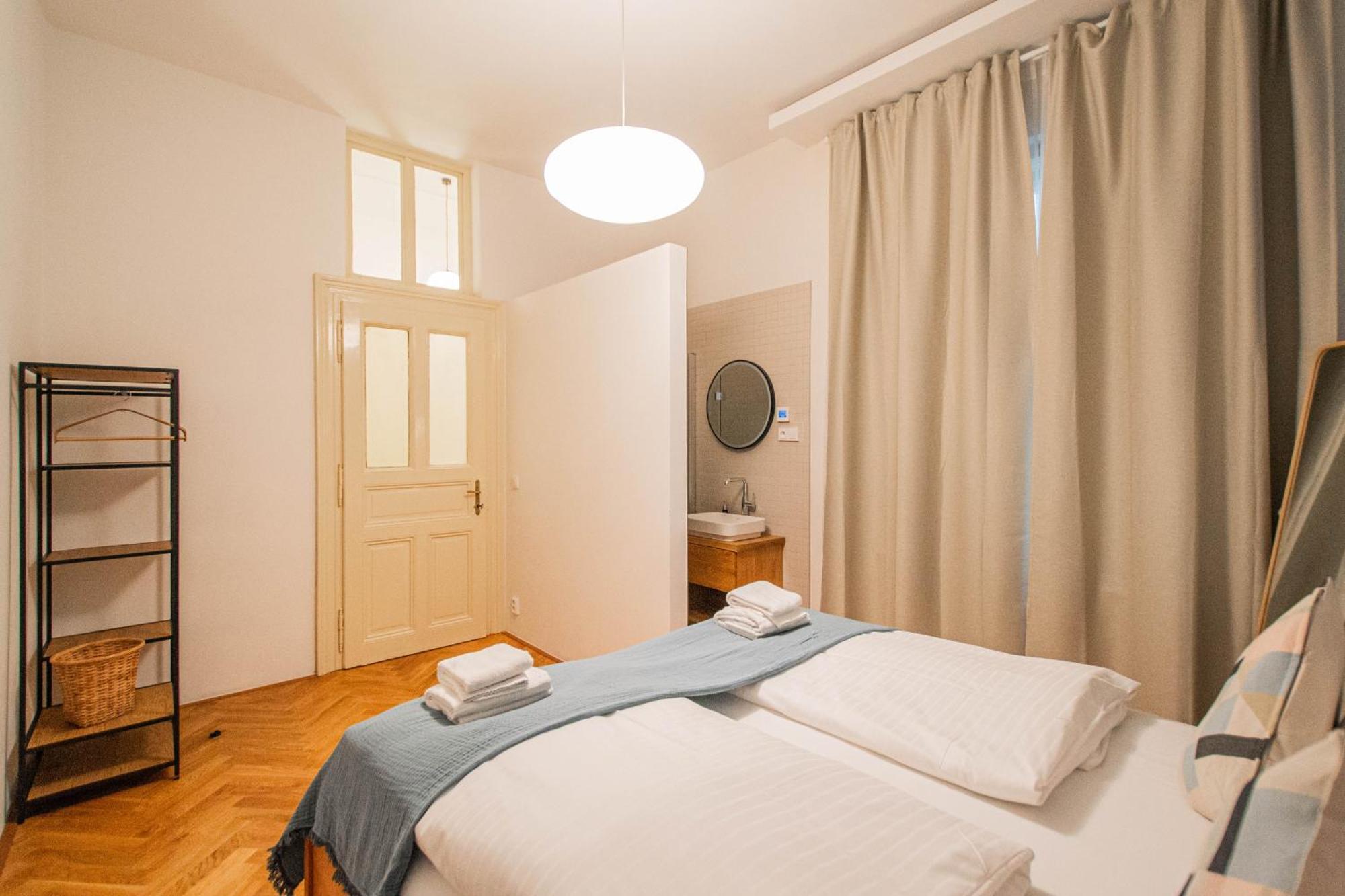 3bdr Main Square Spacious Designed Lejlighed *
