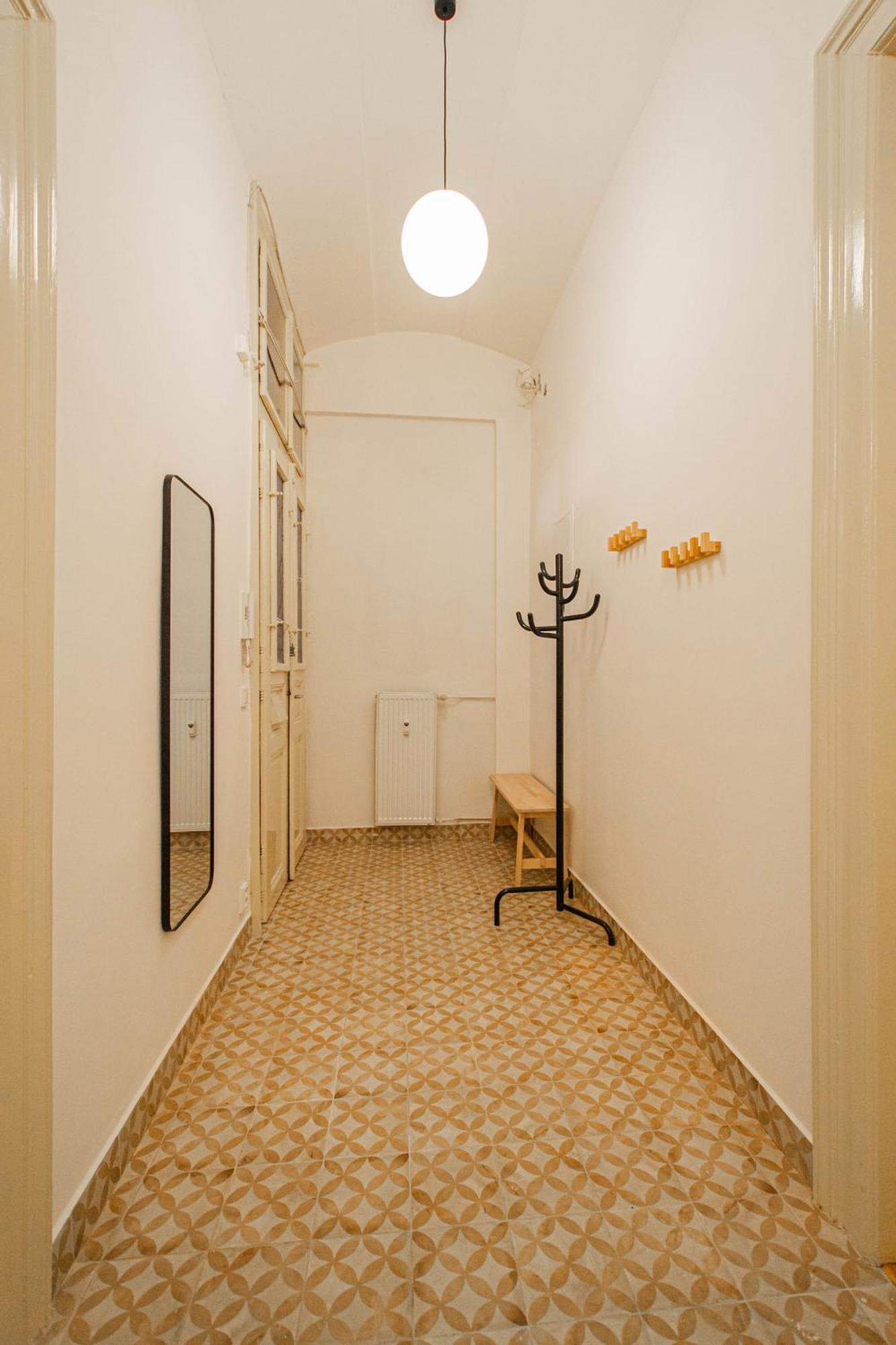 3bdr Main Square Spacious Designed Lejlighed Prag